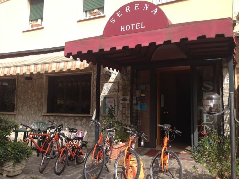 Serena Hotel 3*