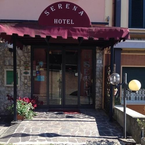 Serena Hotel